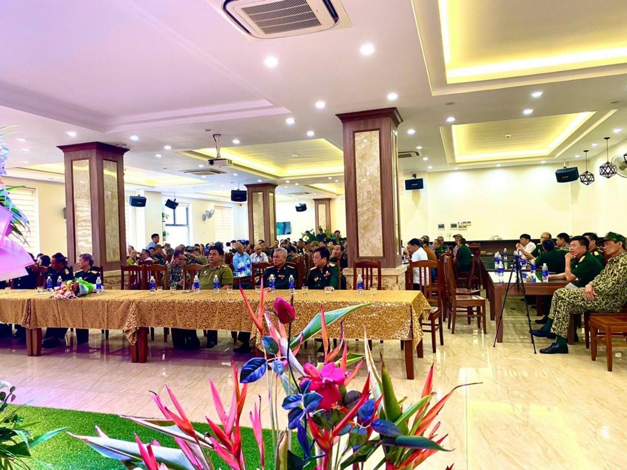 Royal Hotel סאם סון מראה חיצוני תמונה